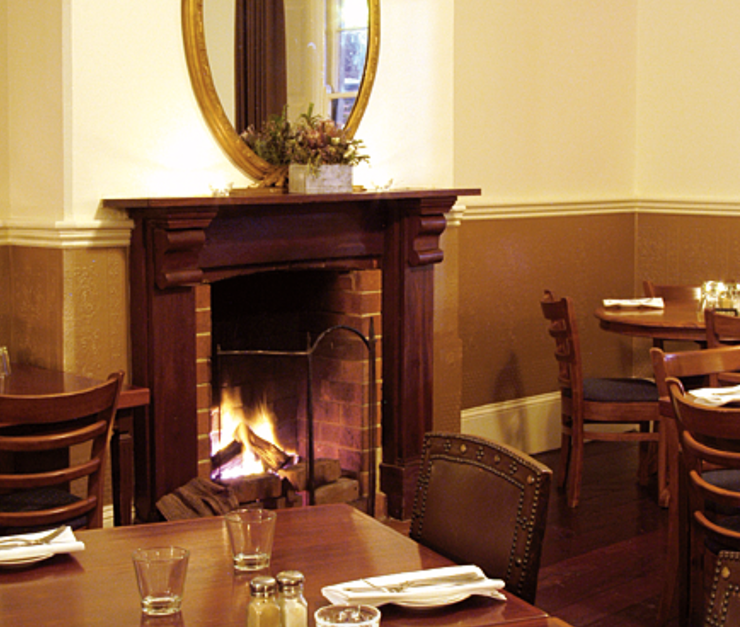 Rose & Crown Hotel