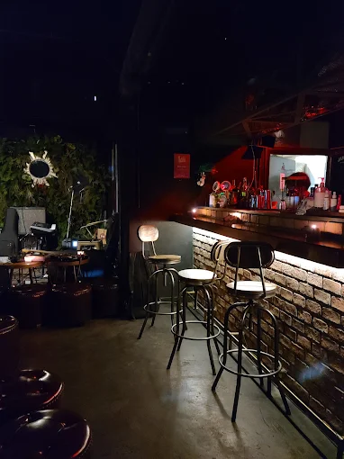 Black Cabin Bar Bangkok