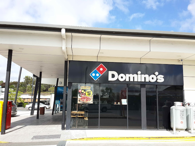Domino's Pizza Underwood