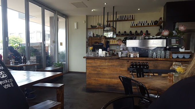 Pond Cafe