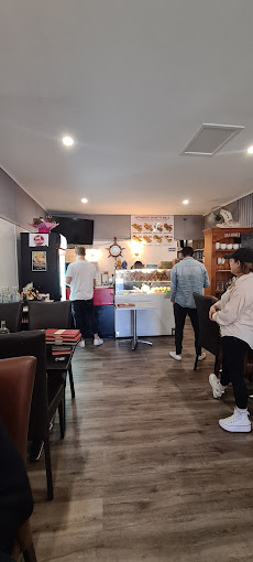 Friendship Vietnamese Delights Restaurant