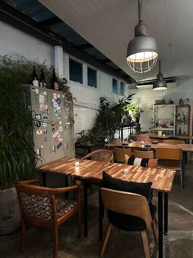 No Bar Wine Bar