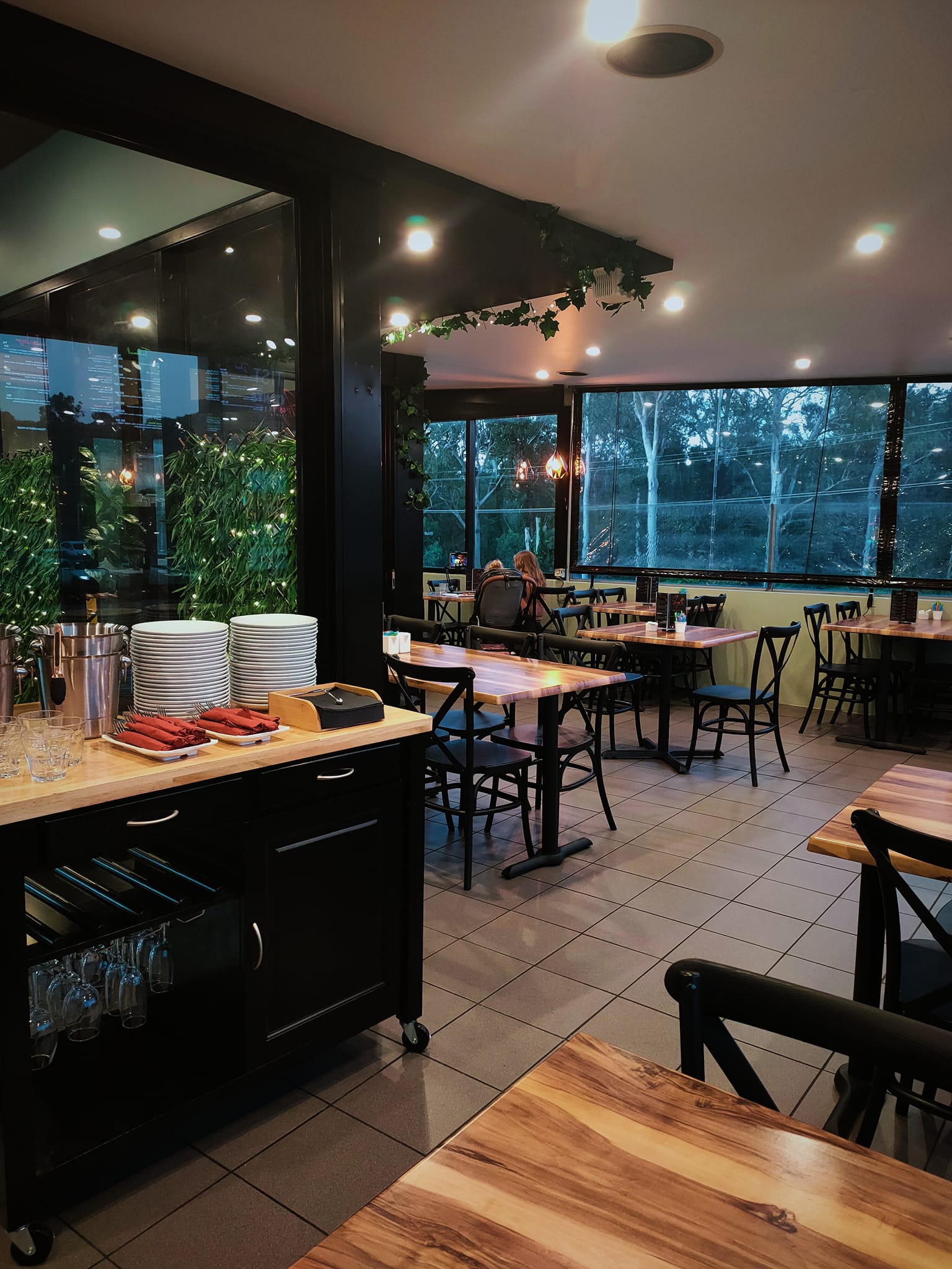 Ivy's Pizzeria