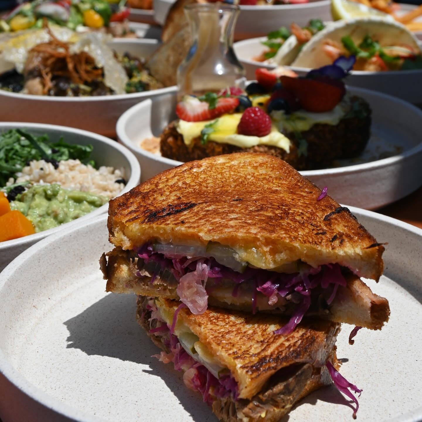 Hungry Cow Cafe & Grill