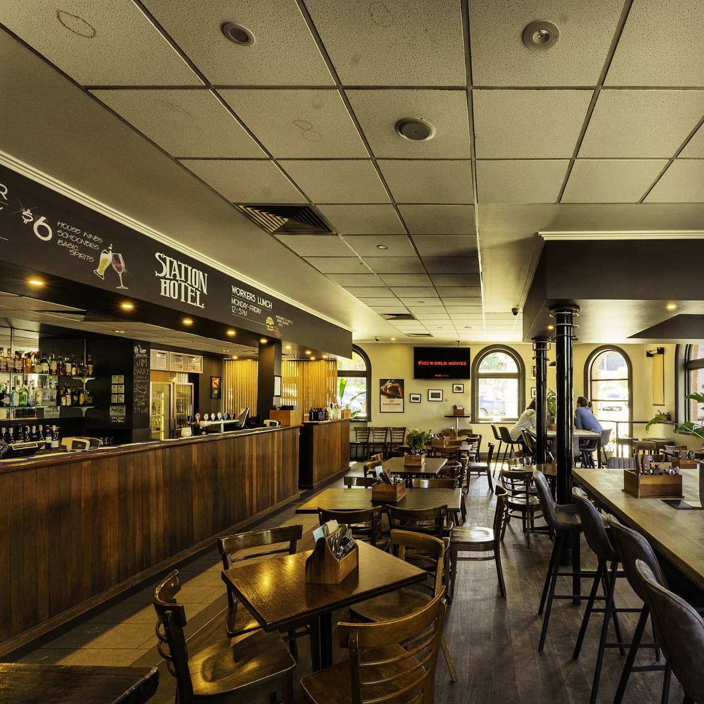 Station Hotel