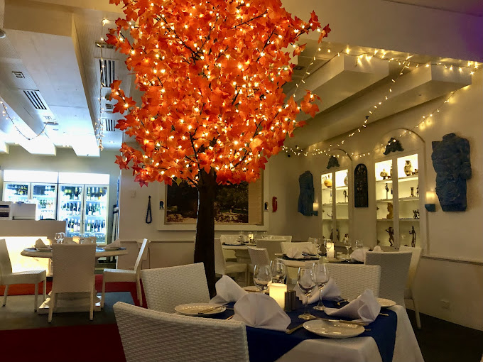 George's Paragon Coolangatta