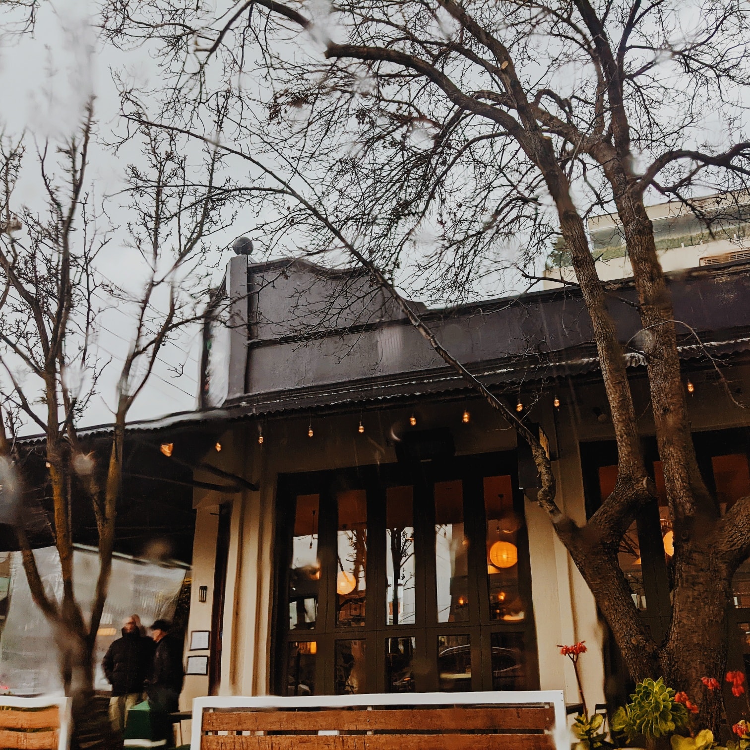 8days cafe