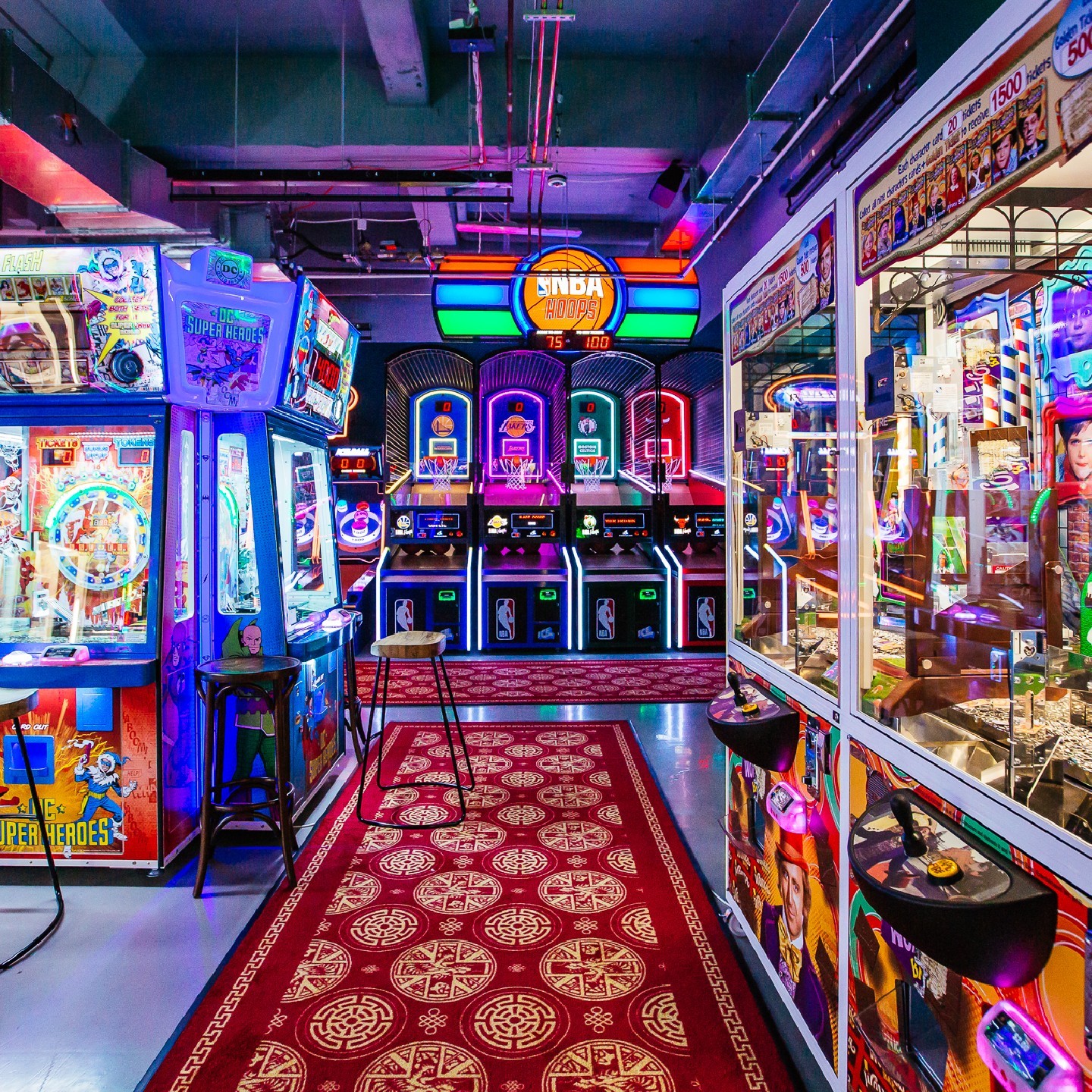 B. Lucky & Sons Melbourne Central