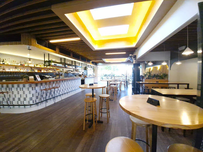 The Quarter Acre Hotel