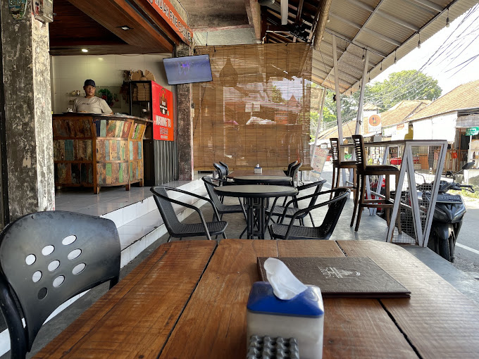 Warung Taj Indian Fine Cuisine Kuta
