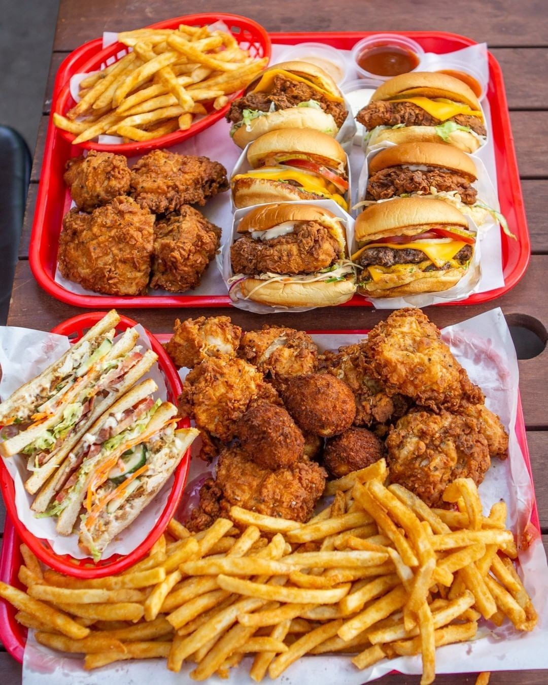 Sonnys Fried Chicken & Burgers