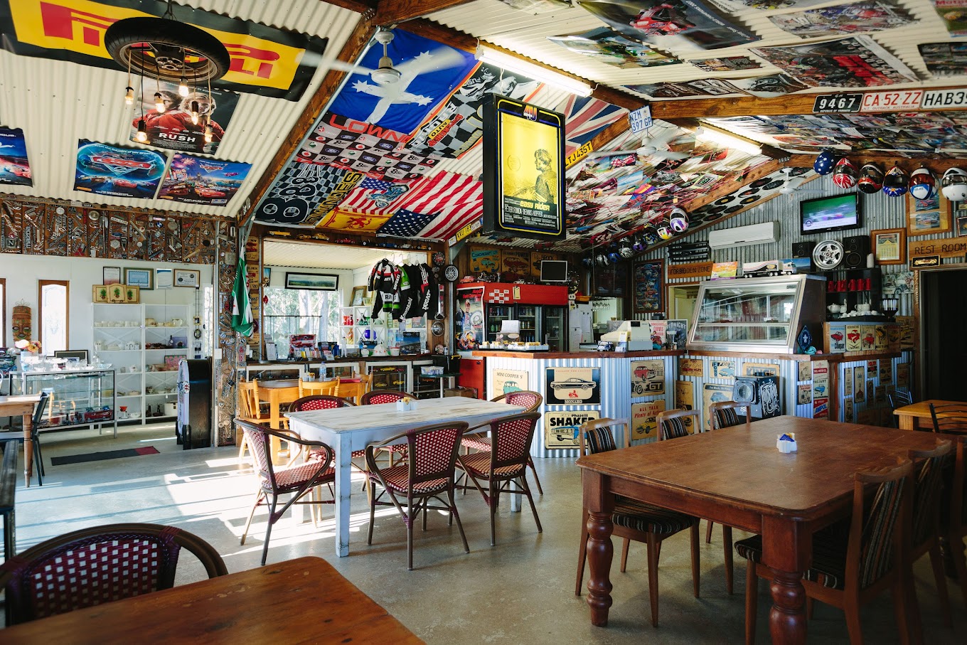 Pitstop Cafe