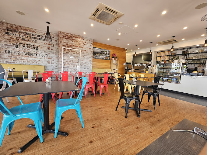 Cafe 2 Twenty Four