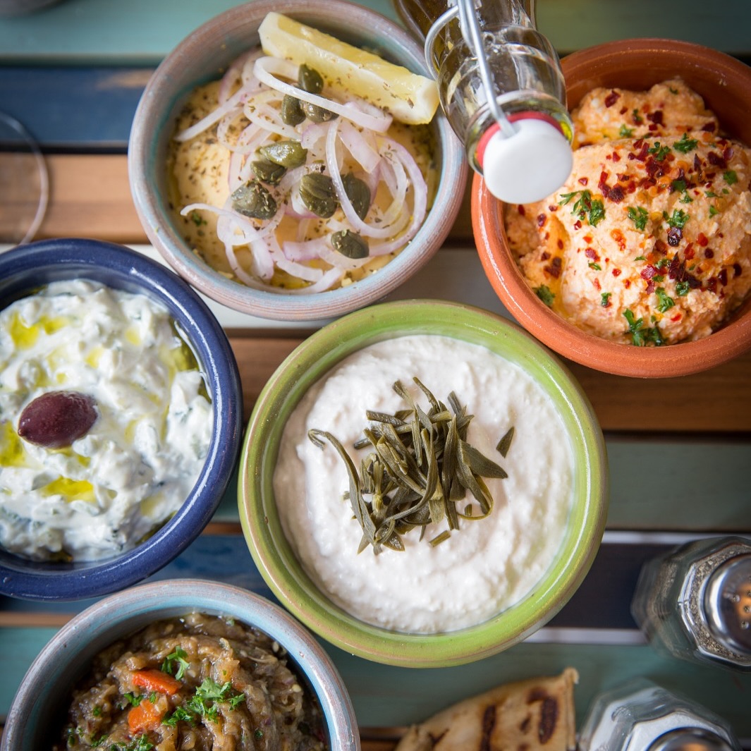 BAKALAKI Greek Taverna