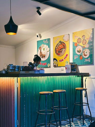 Longlay Warung Thailand
