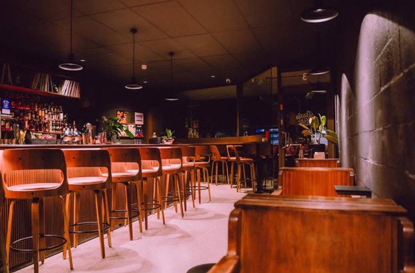 Radio Social Club & Cocktail Bar