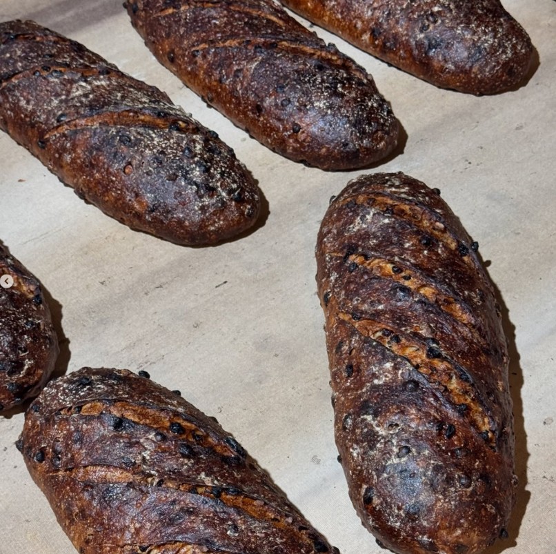 Iggy’s Bread