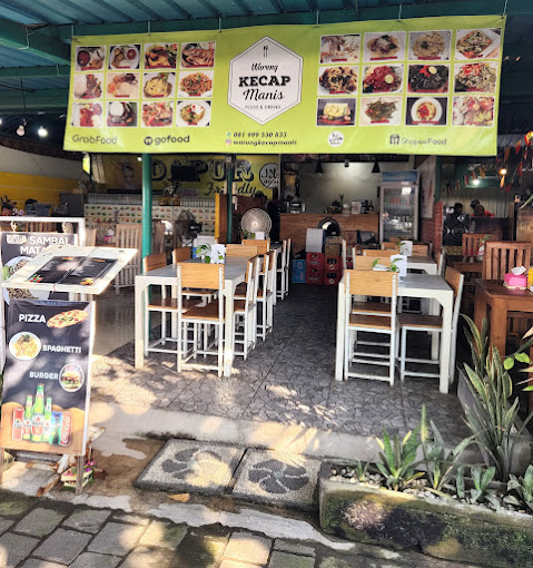 Legian Food Court