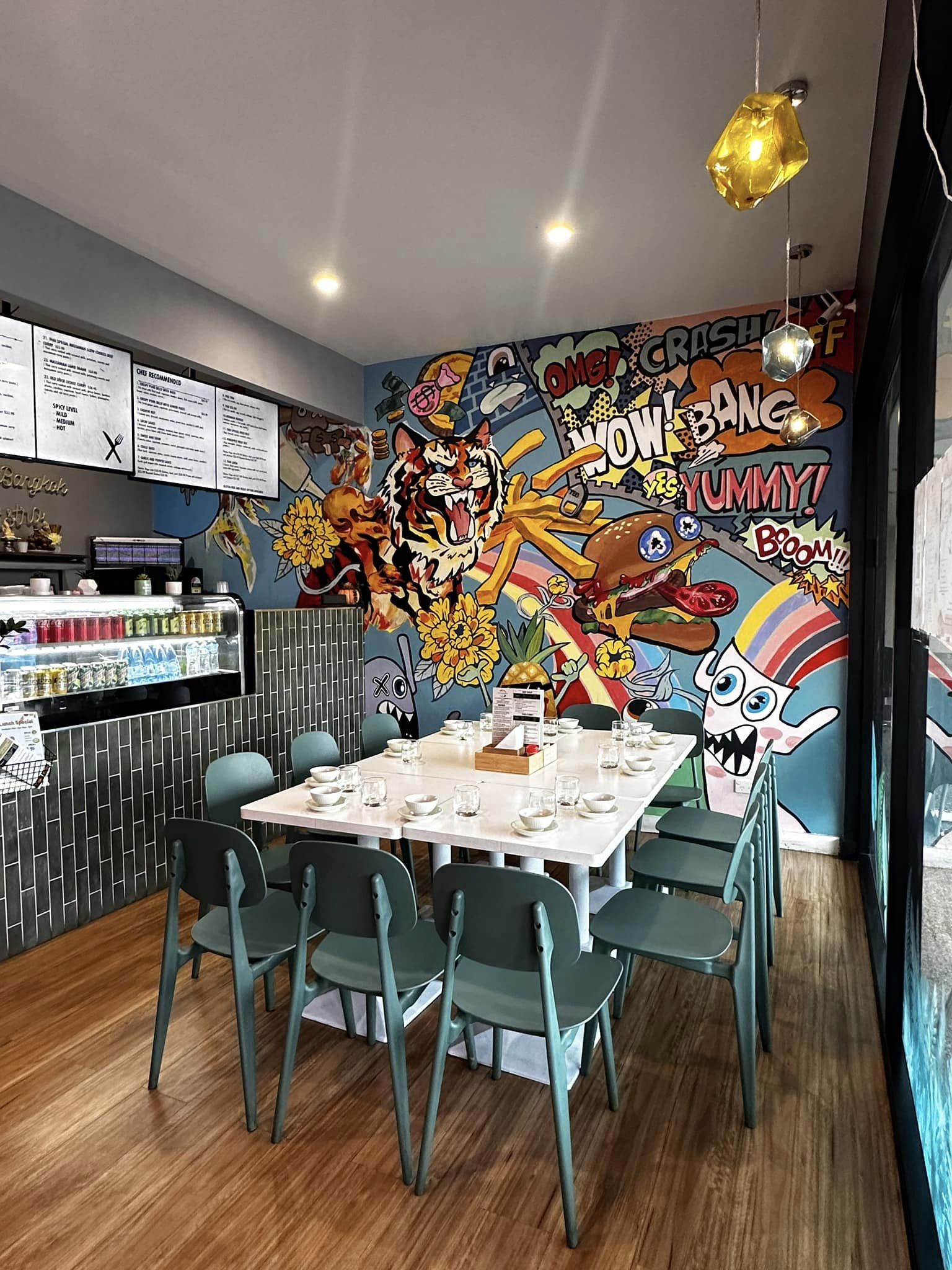 LITTLE BANGKOK BISTRO