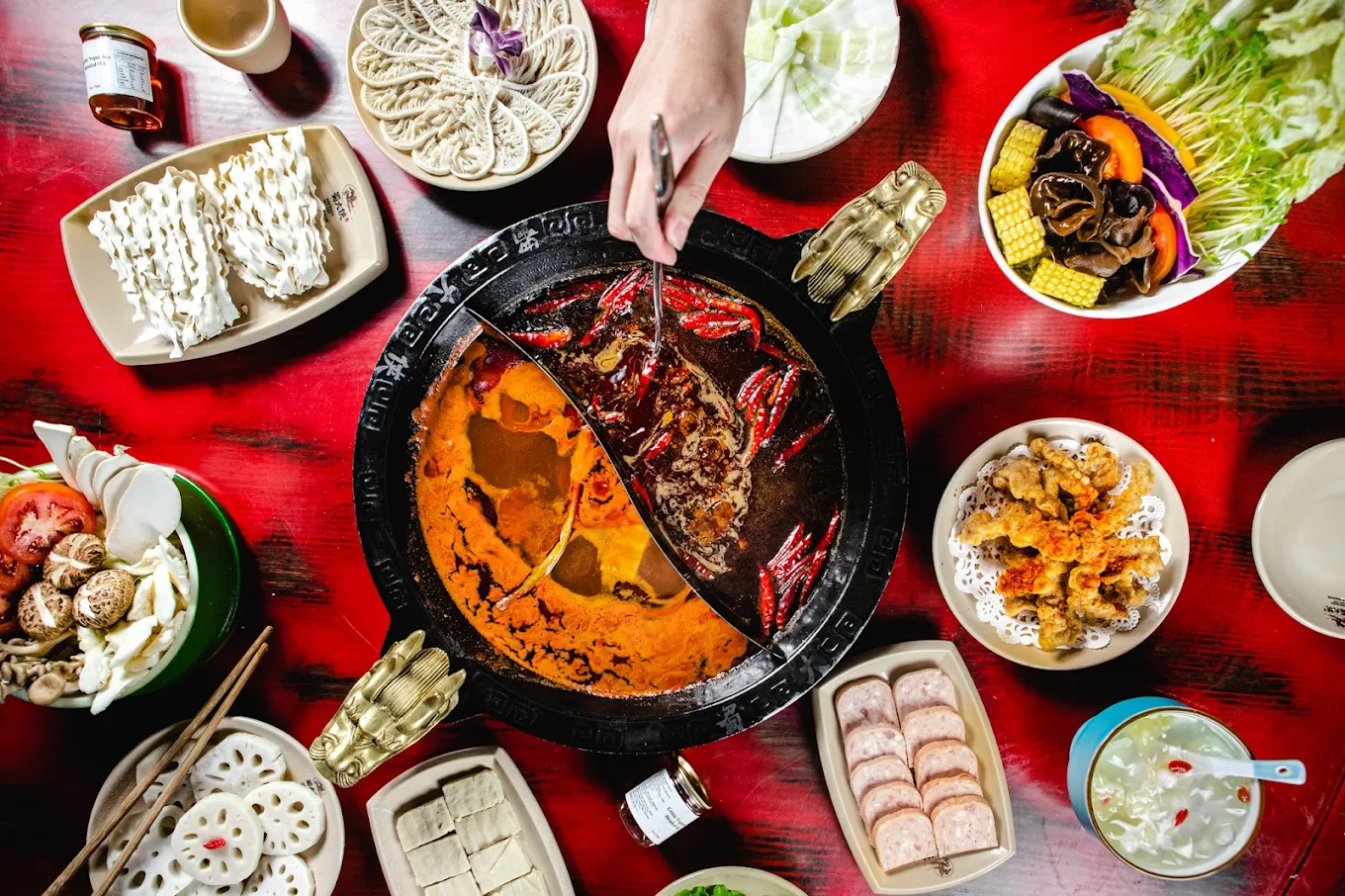 Panda Hot Pot 蜀大侠火锅