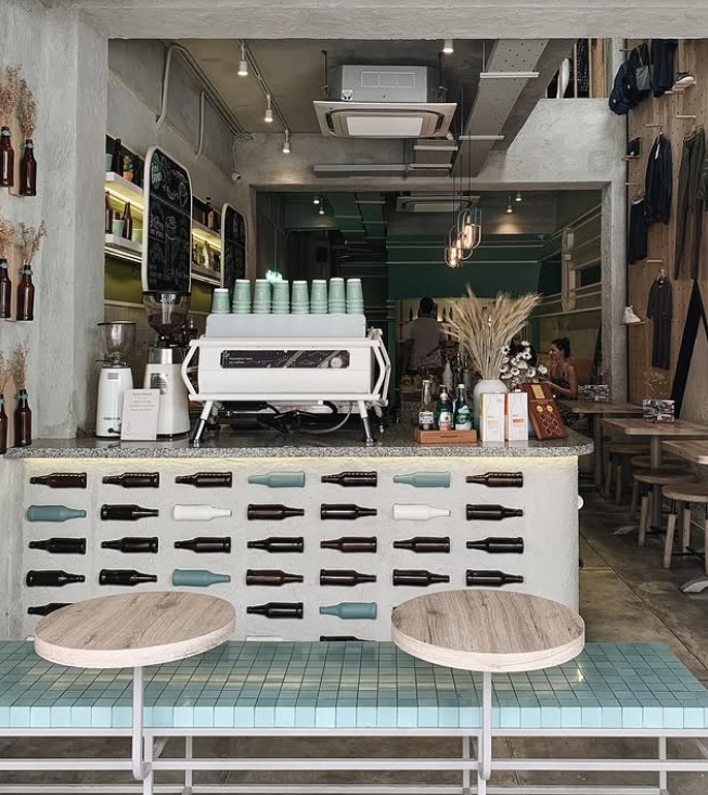 The Bare Bottle Seminyak