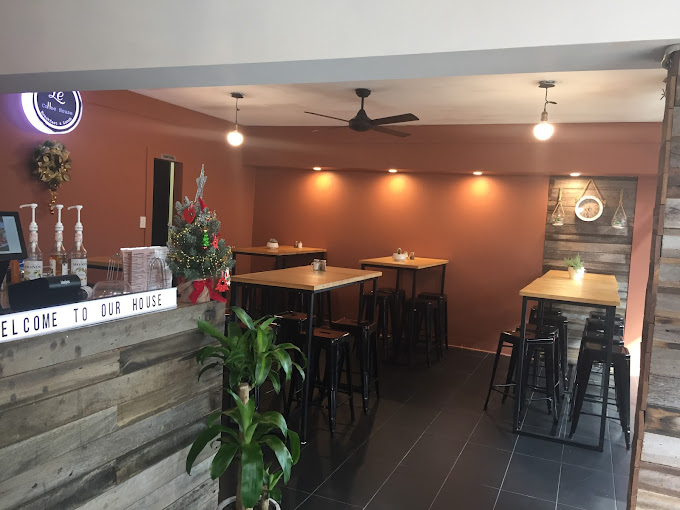 Le Coffee House