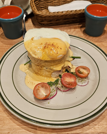 Gram Cafe & Pancakes The Galeries