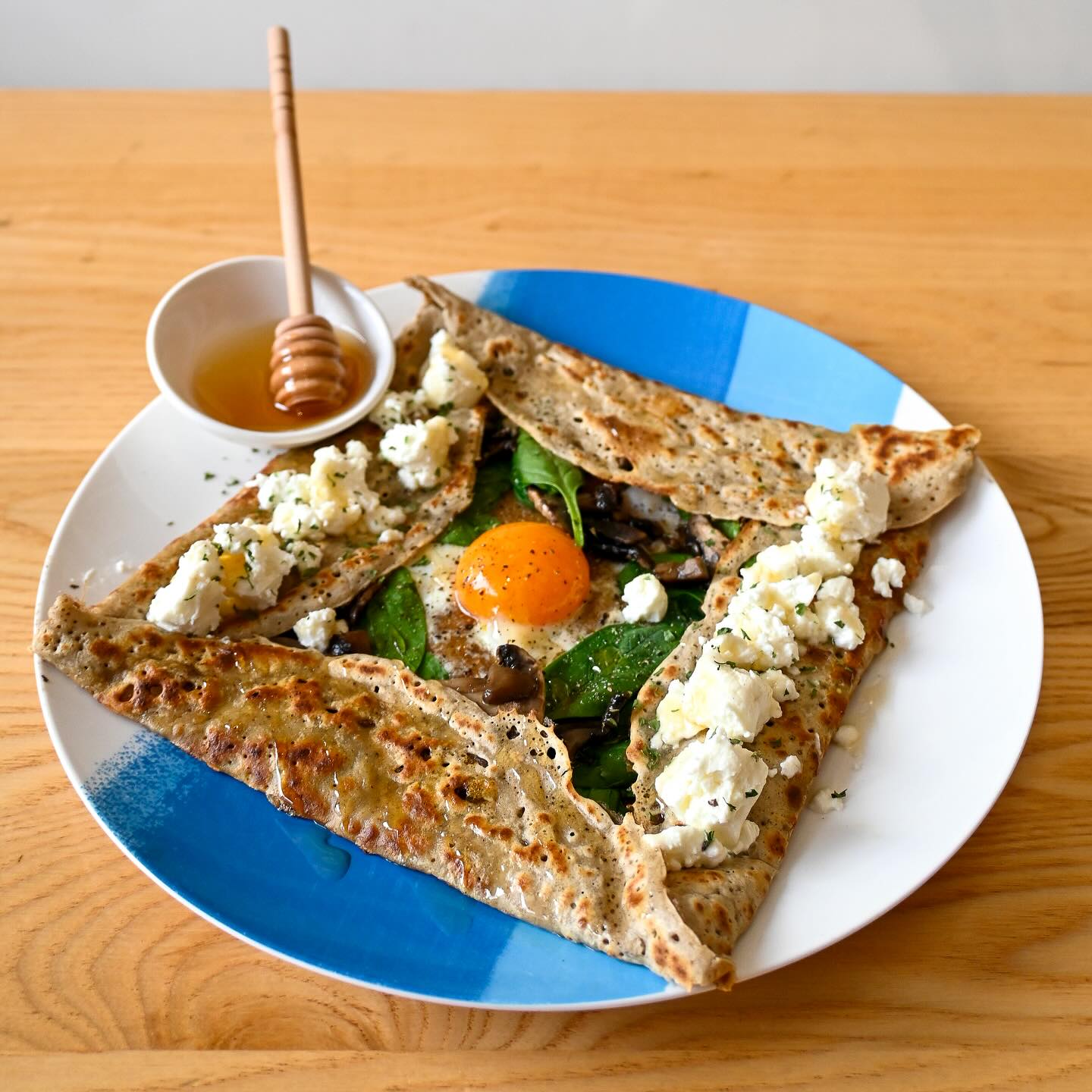 Awa French Crêperie & Café