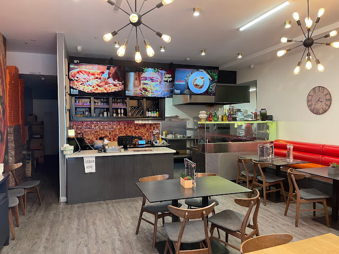 Roza's Kitchen - Pizza, Burgers, Pasta