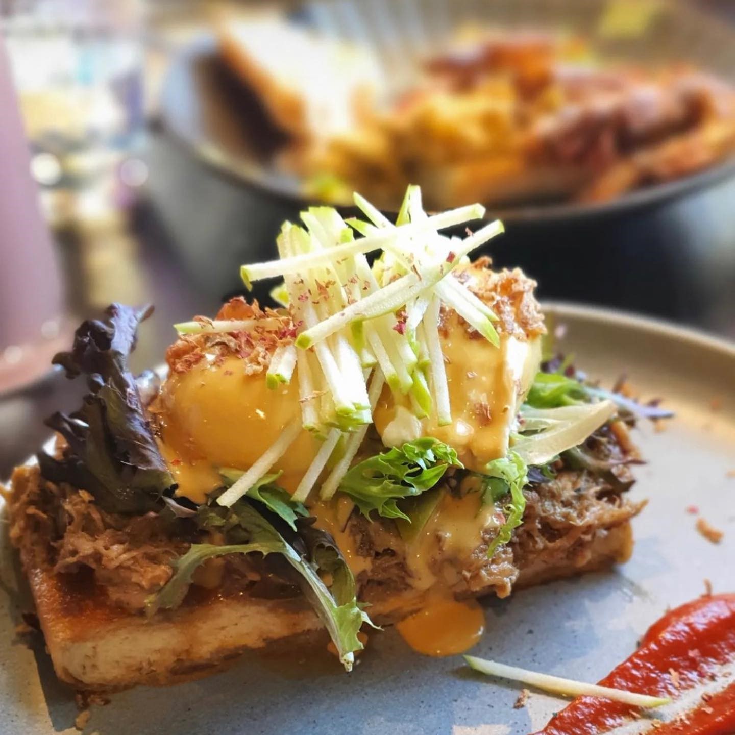 FLOVIE FLORIST CAFE