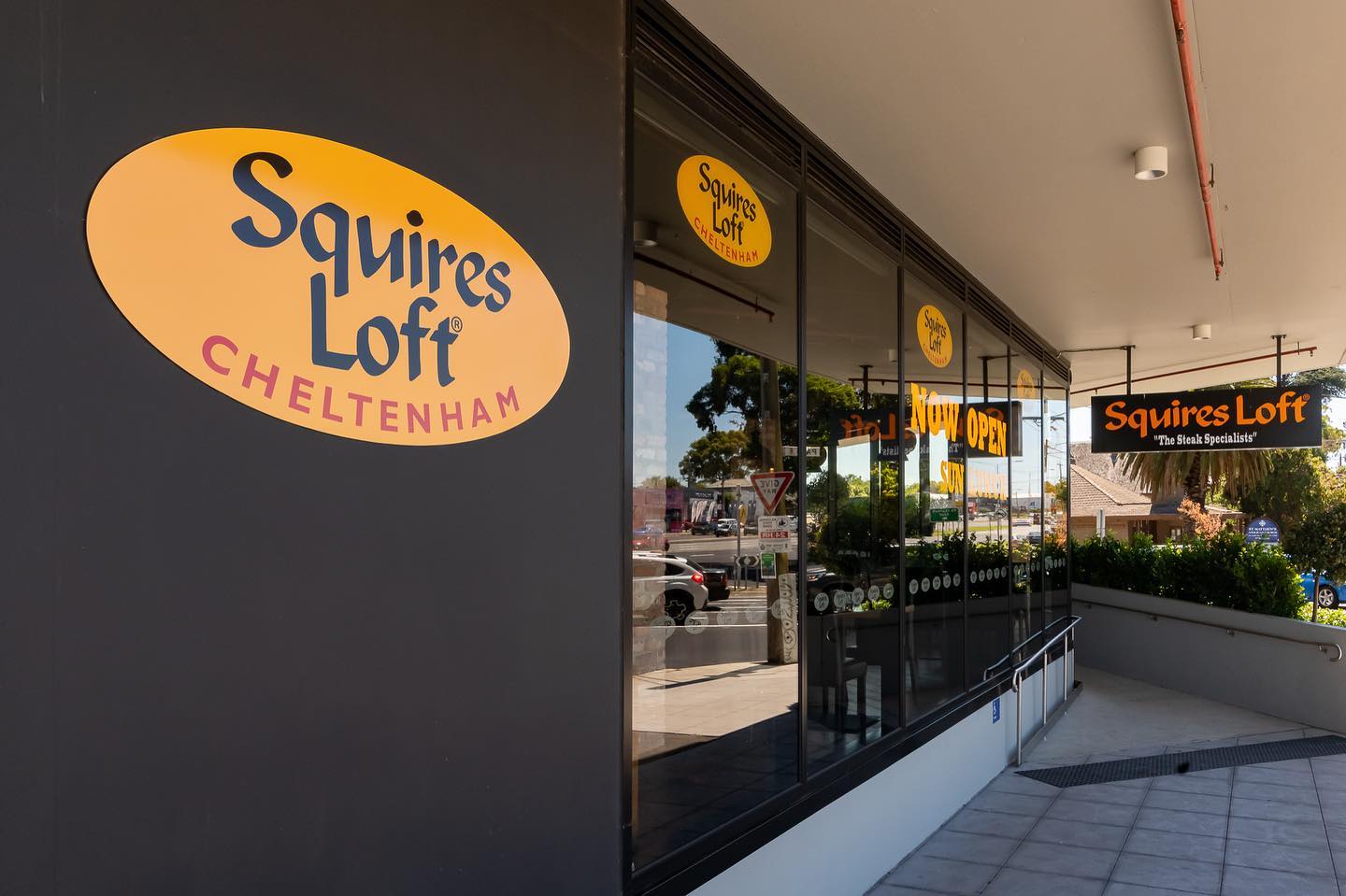 Squires Loft Cheltenham