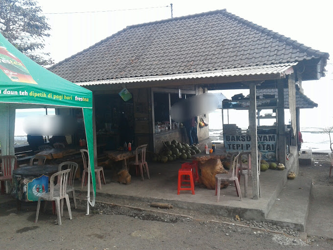 Warung tepi pantai Rest Area