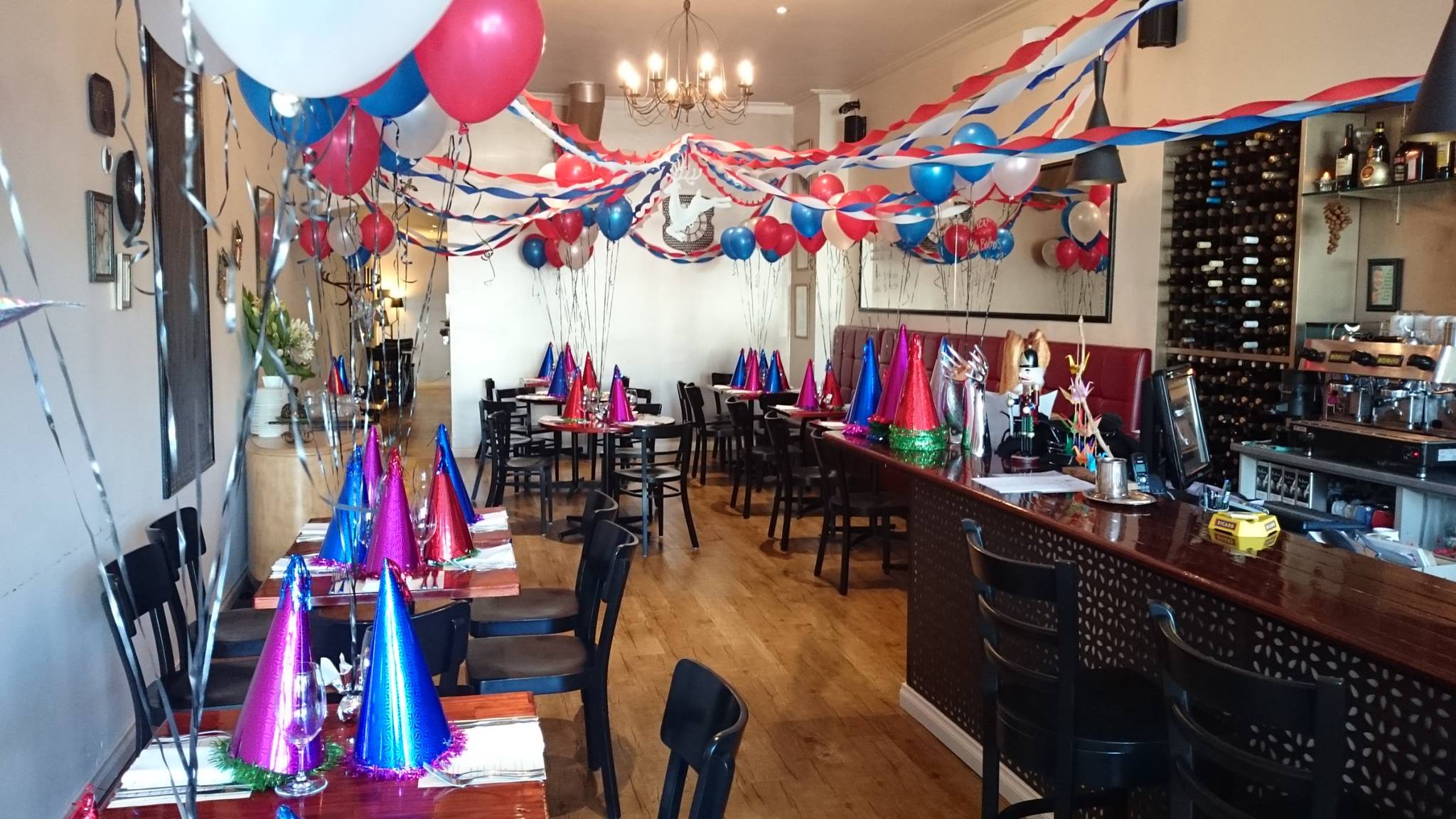 Le Voltaire Bistro Francais