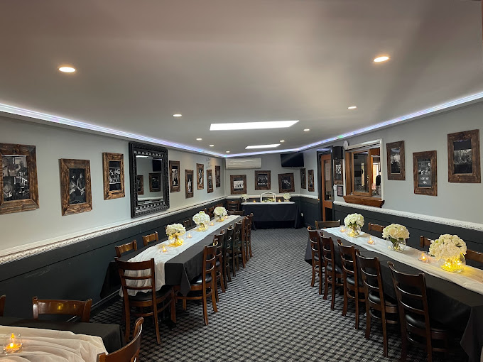 The Acorn Bar & Restaurant