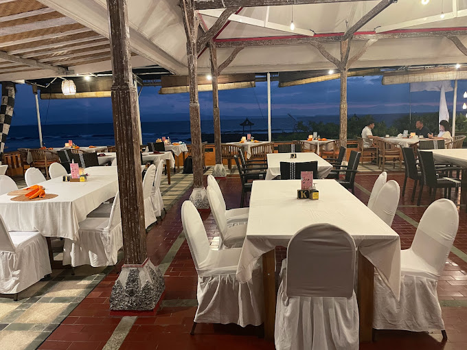 Lezat Beach Restaurant