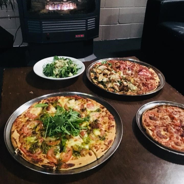 The Last Hoot - Cafe, Bar & Pizzeria