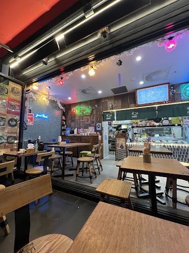 Rolling Nori Japanese cafe