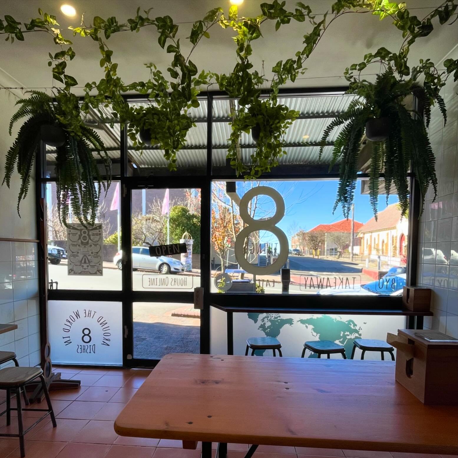8Things Eatery