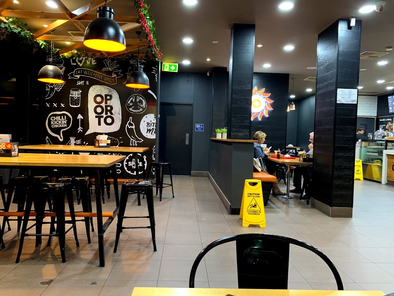 Oporto - Gladesville