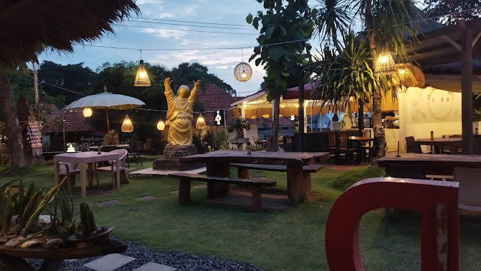 Lgood Bar And Grill Lembongan