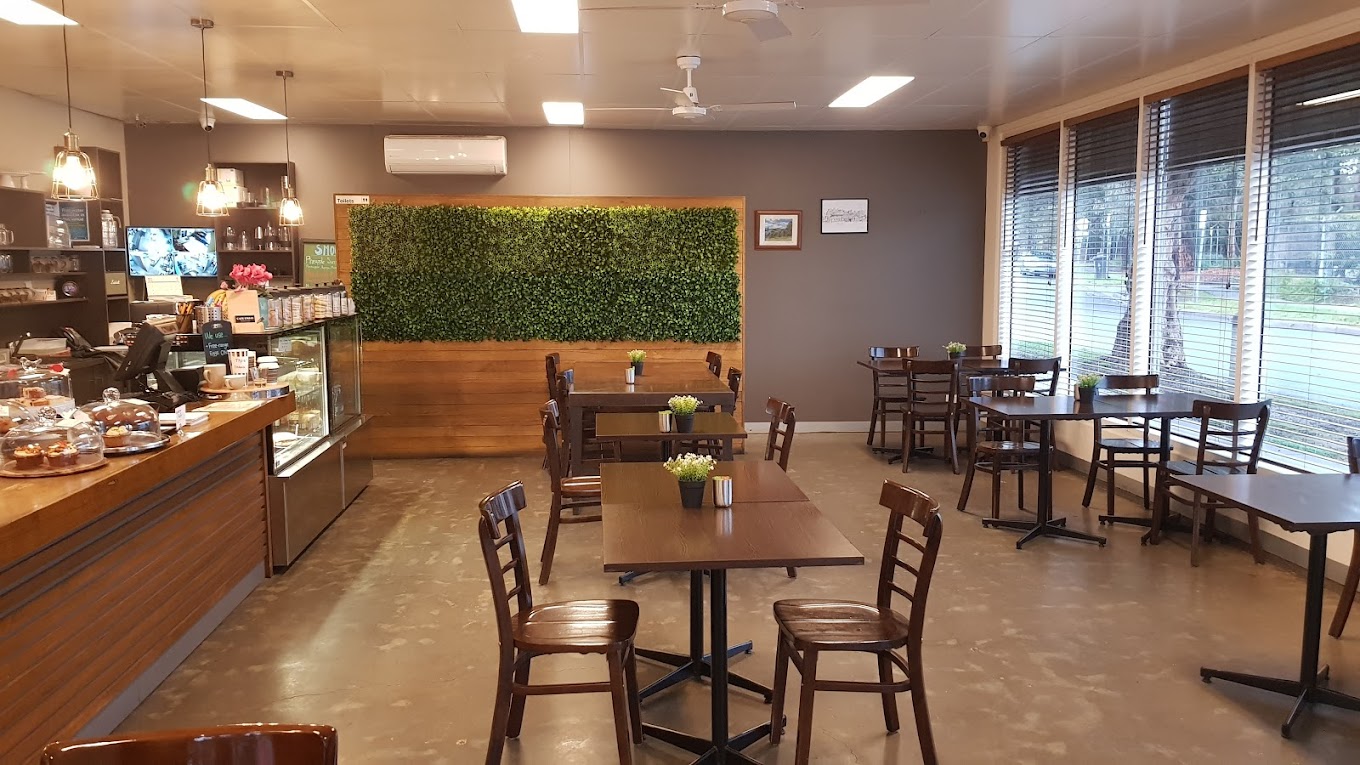 Cafe Emjay.