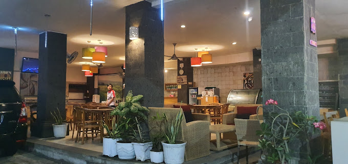 Hotel Karthi Bar & Restaurant