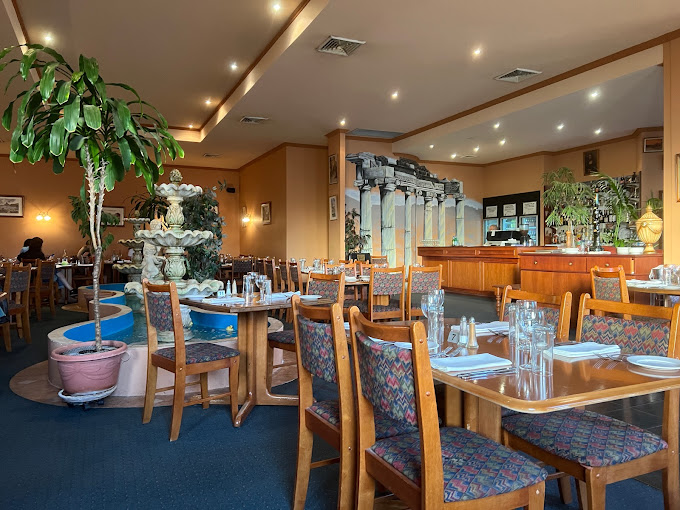 Roman Palace Italian Restaurant