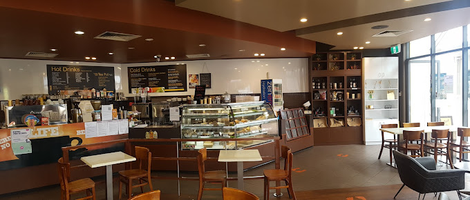 Dawn 2 Dusk Cafe