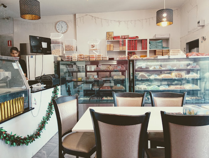 Om Sweet & Curry House