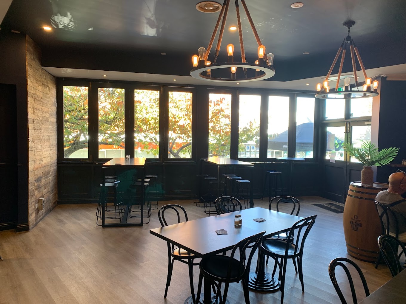 The Belgrave Hotel