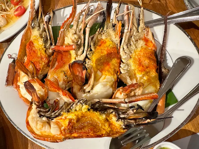Laem Charoen Seafood Central World