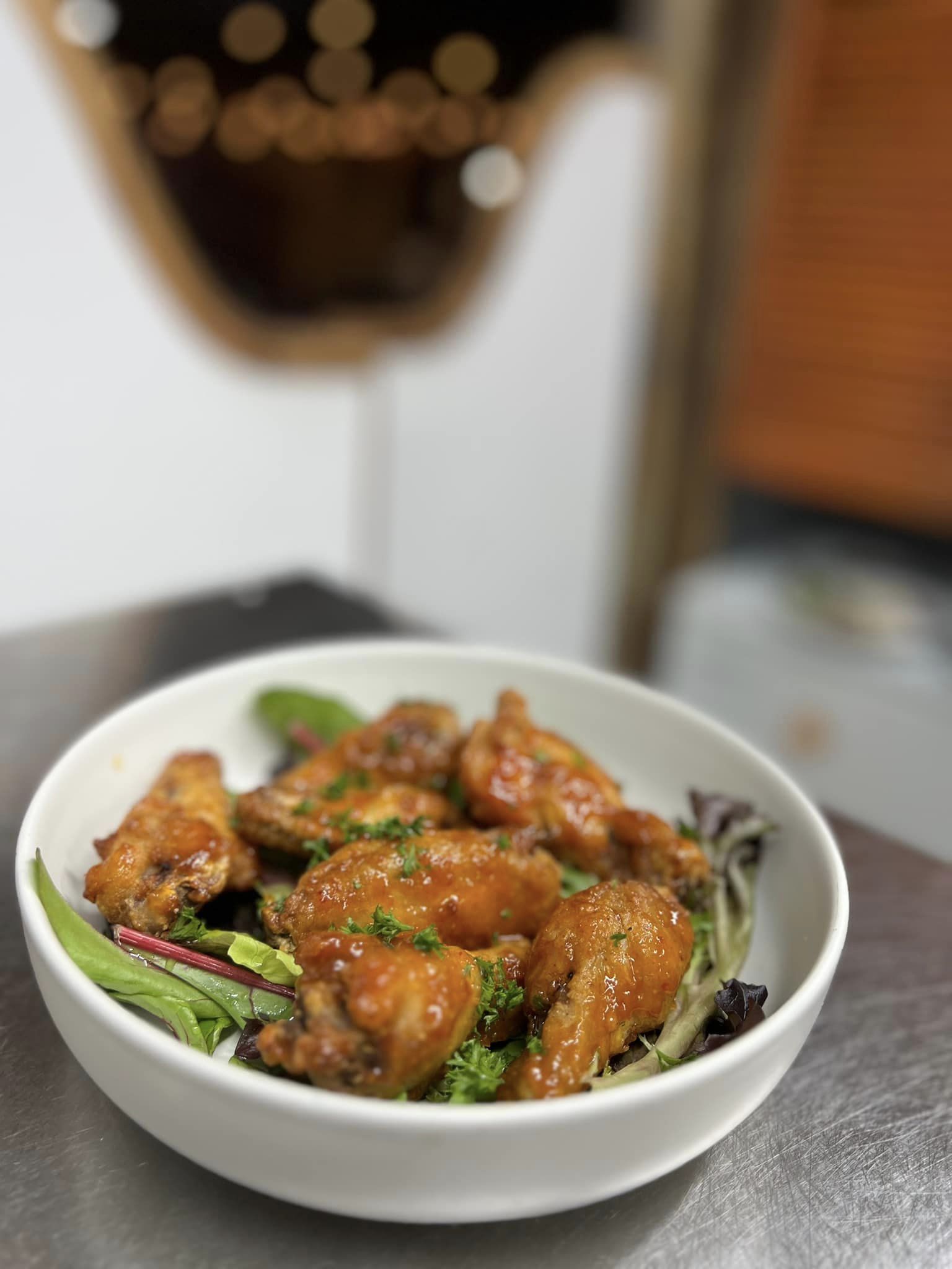 Barney's Bar & Bistro