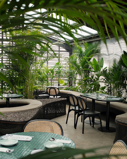 Shirley Cafe Bali