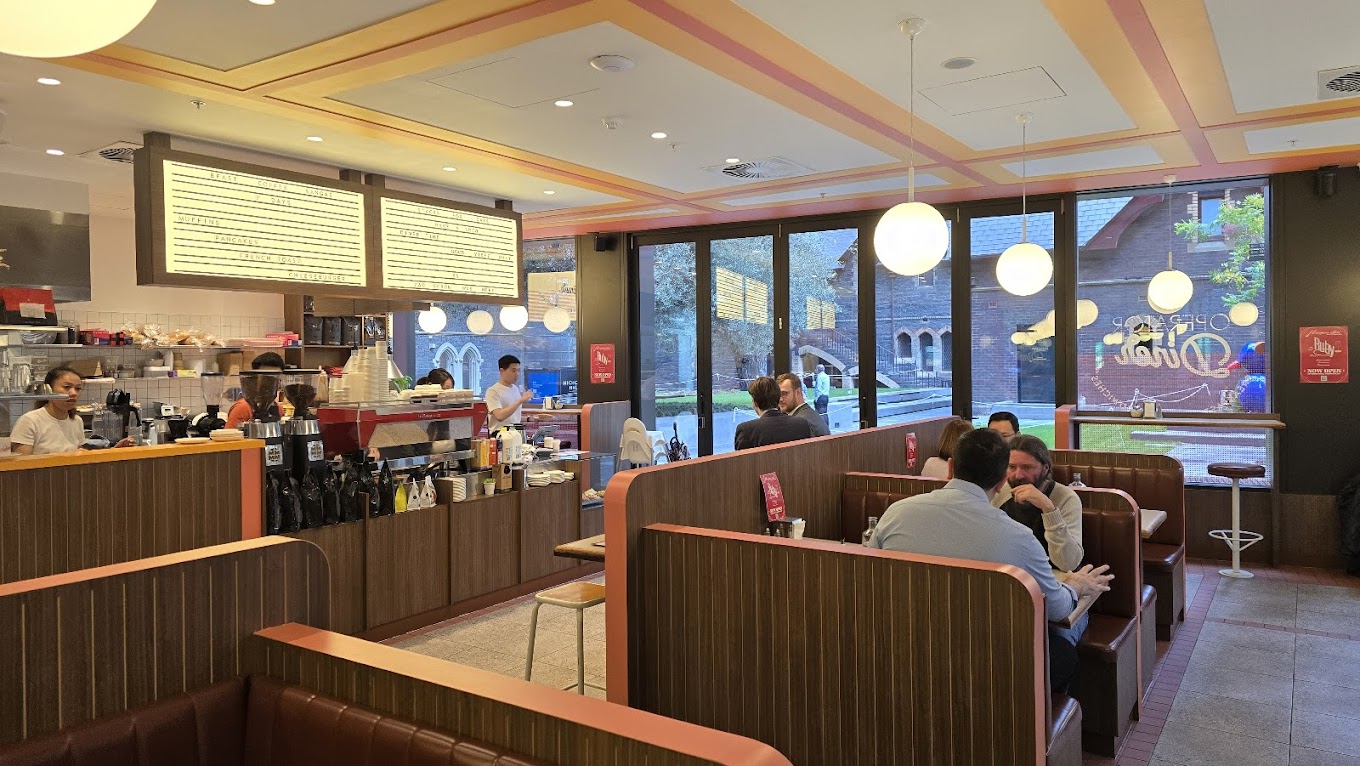 Operator Diner